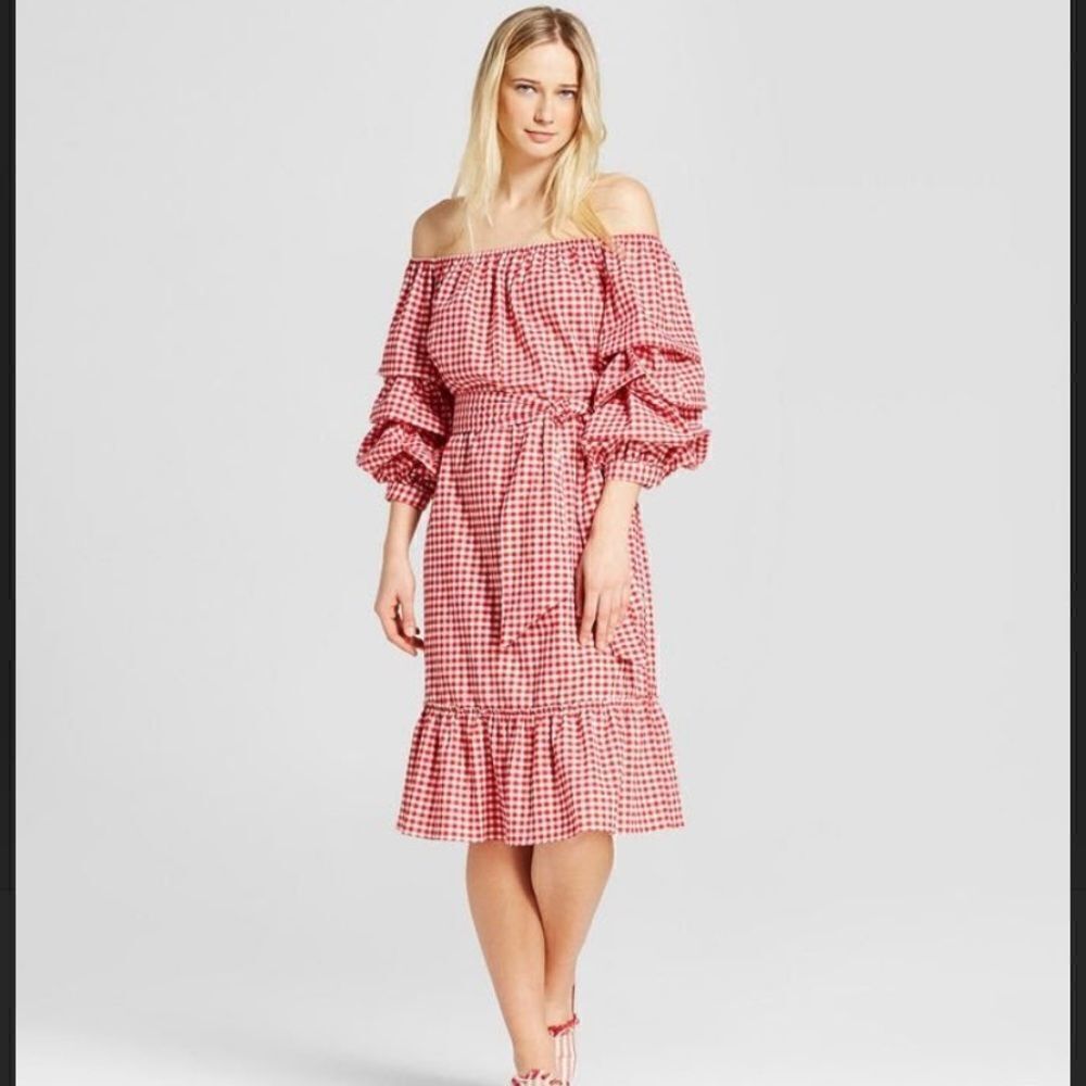Who what wear pick up sleeve Bardot dress. XS